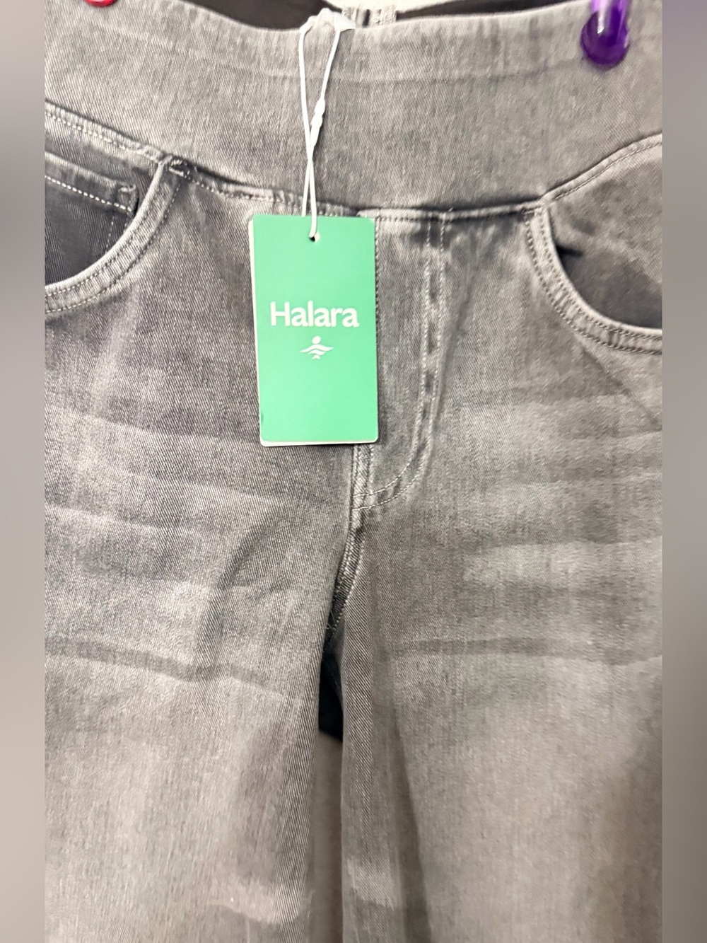 HALARA Women’s  Gray Jeans small petite